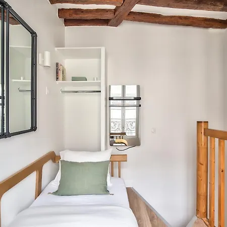 Charming Duplex In The Heart Of * Parigi